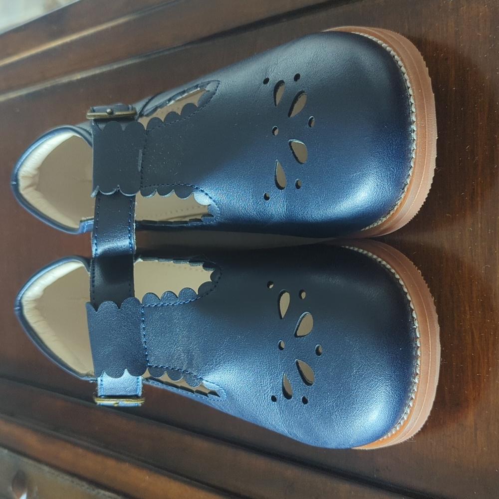 Girls Mary Jane shoes, size 13, blue